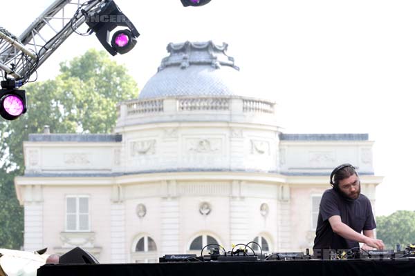 GERD JANSON - 2014-05-31 - PARIS - Parc de Bagatelle - 